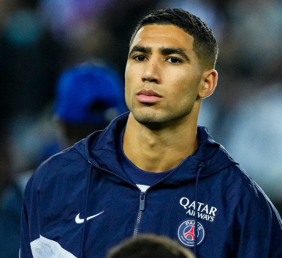 阿什拉夫伤后发文展坚韧，感恩球迷关怀显风度